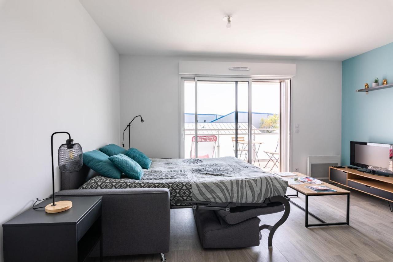 L'Ecume - Studio Moderne Avec Grand Balcon Et Place De Parking Dinard Exterior photo
