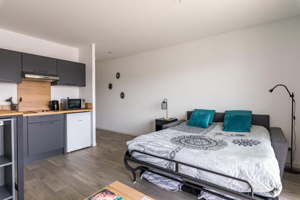 L'Ecume - Studio Moderne Avec Grand Balcon Et Place De Parking Dinard Exterior photo